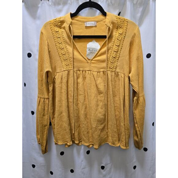 NWT Altar'd State lace detail oversized flowy long sleeve yellow top size small - Picture 1 of 9